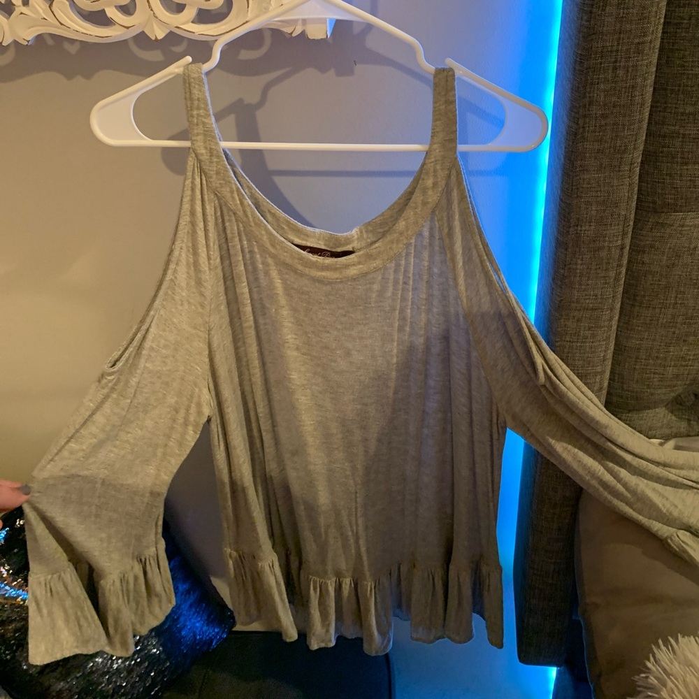 Grey slit sleeve blouse